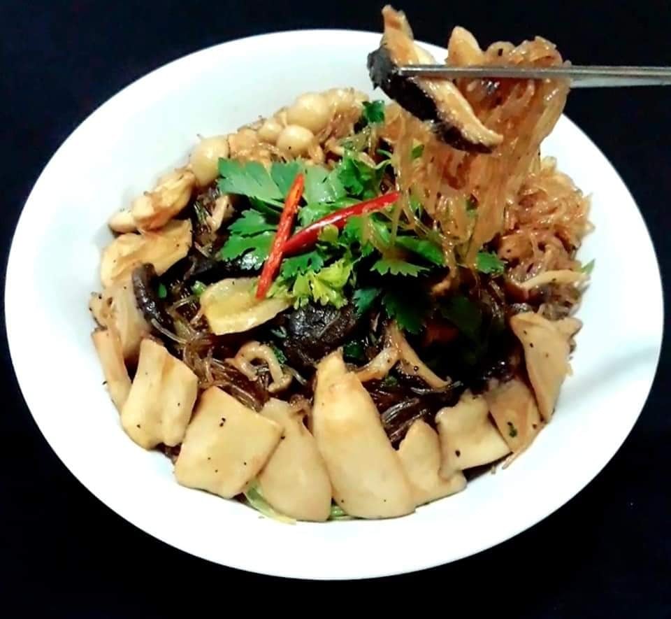 เห็ดอบวุ้นเส้น