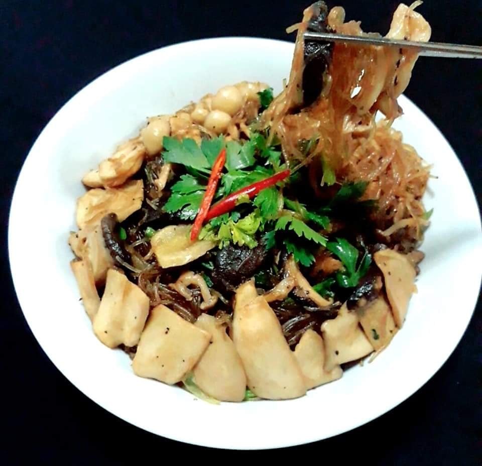เห็ดอบวุ้นเส้น