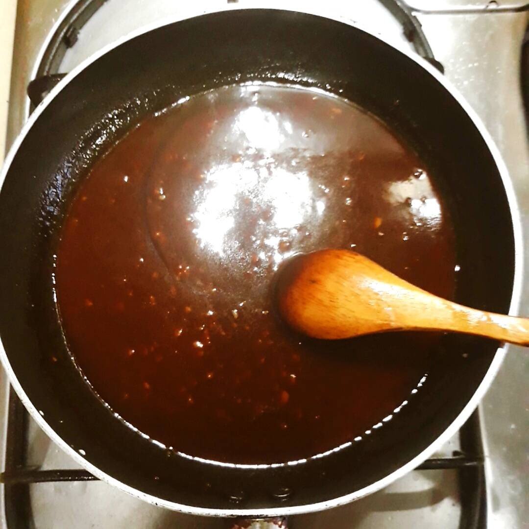 ดอกกะหล่ำทอดกรอบผัดซอสเปรี้ยวหวาน