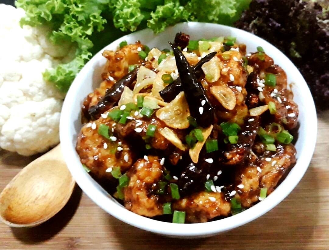 ดอกกะหล่ำทอดกรอบผัดซอสเปรี้ยวหวาน