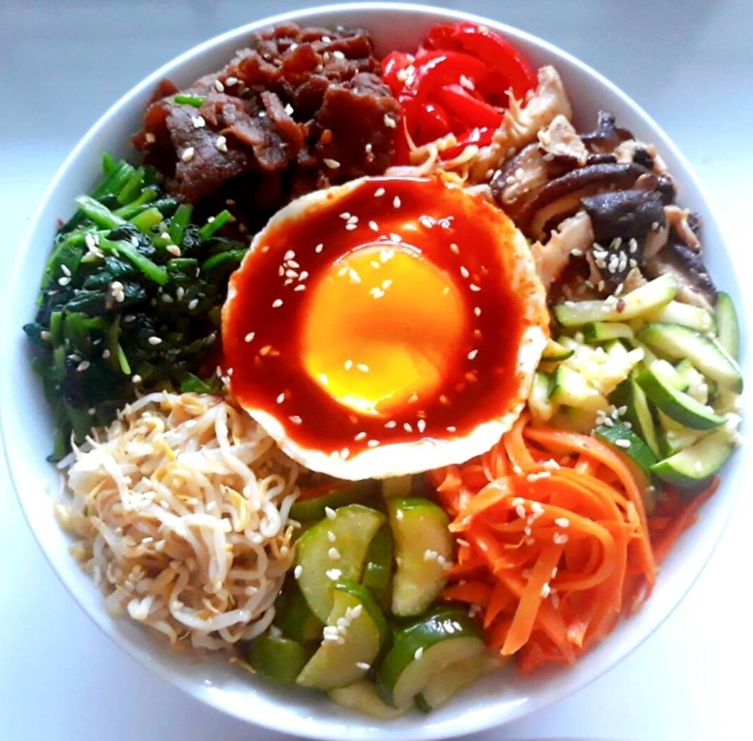 บิบิมบับ/บิบิมบัพ(ข้าวยำเกาหลี)