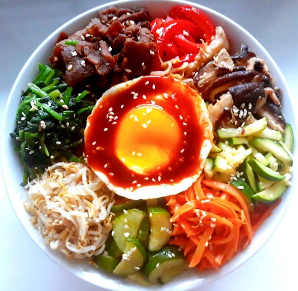 บิบิมบับ/บิบิมบัพ(ข้าวยำเกาหลี)