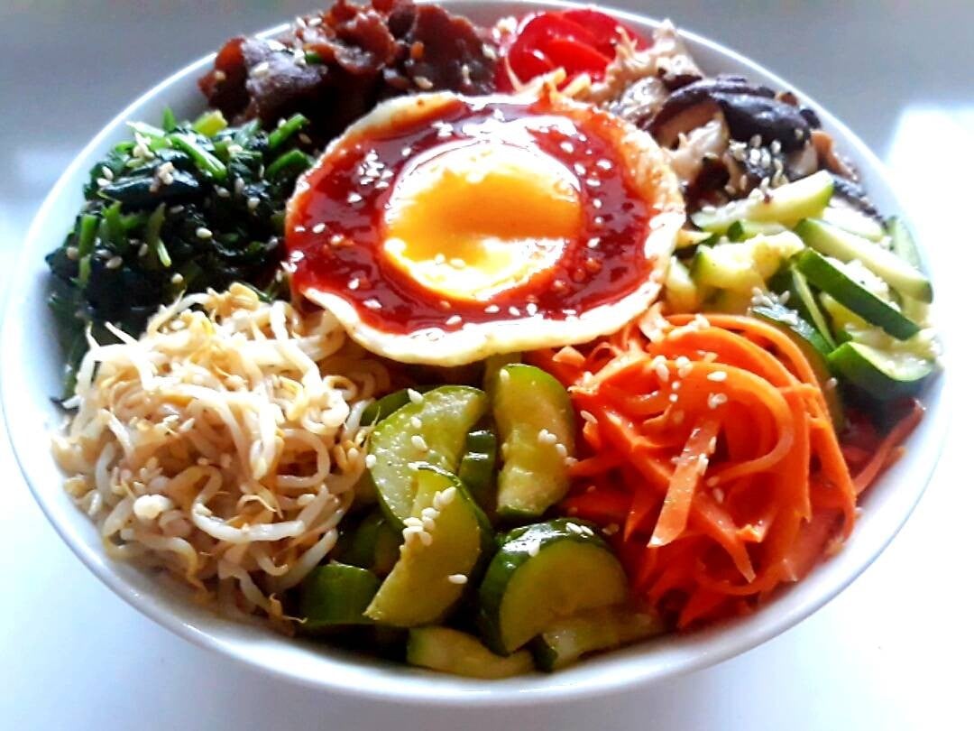 บิบิมบับ/บิบิมบัพ(ข้าวยำเกาหลี)