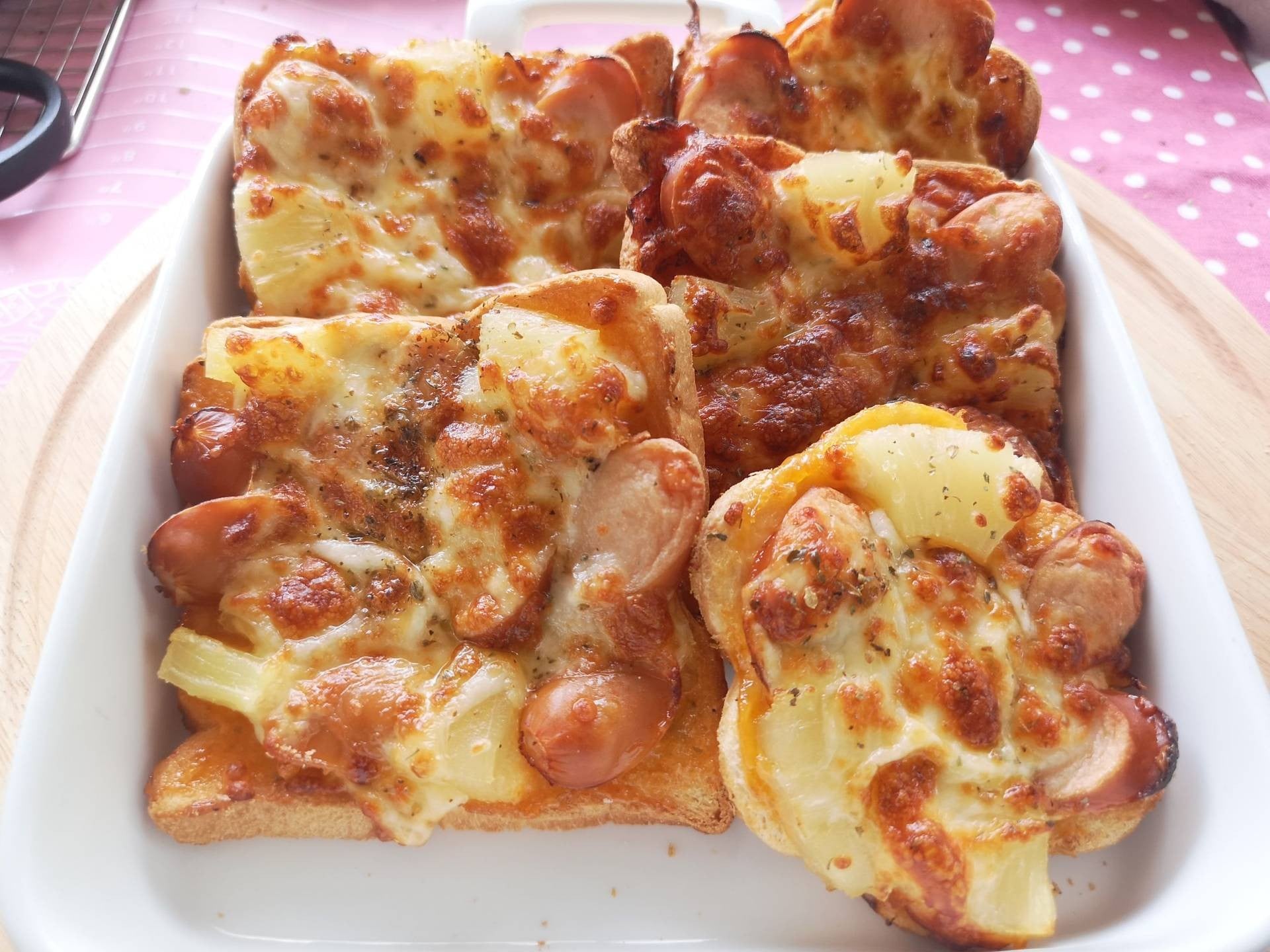 ขนมปังพิซซ่าเเบบง่ายๆ