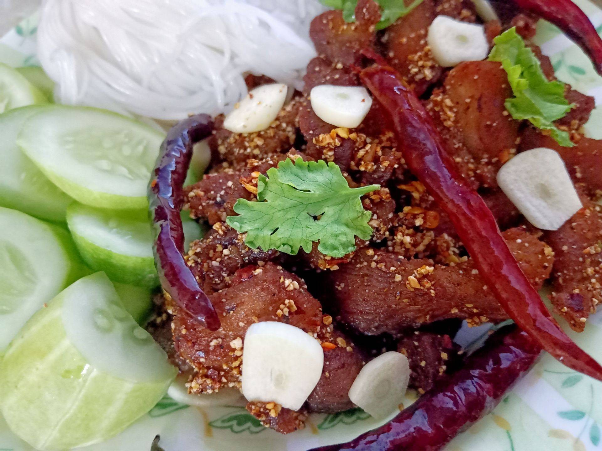 หมูคลุกฝุ่น