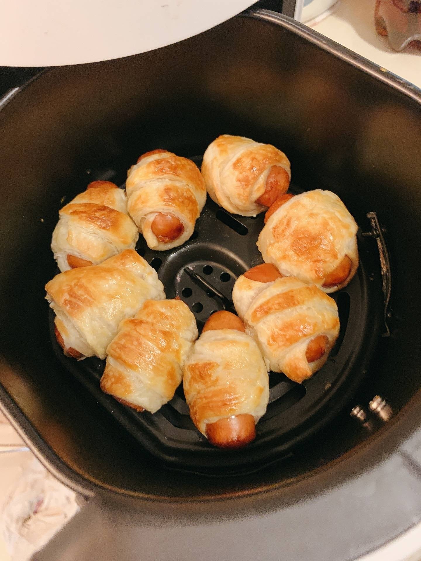 โรลตีไส้กรอก-Air Flyer