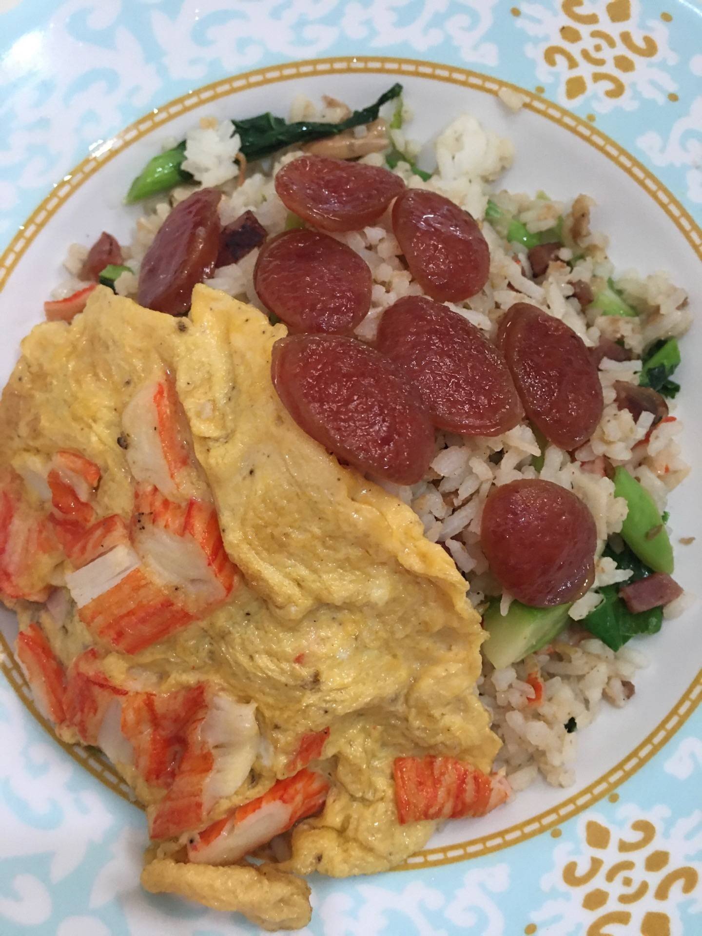 ข้าวผัดกุนเชียงน้ำพริกมะขาม