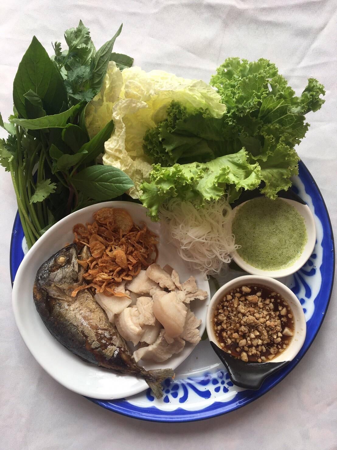 เมี่ยงเรา ปลาทู หมู ไก่