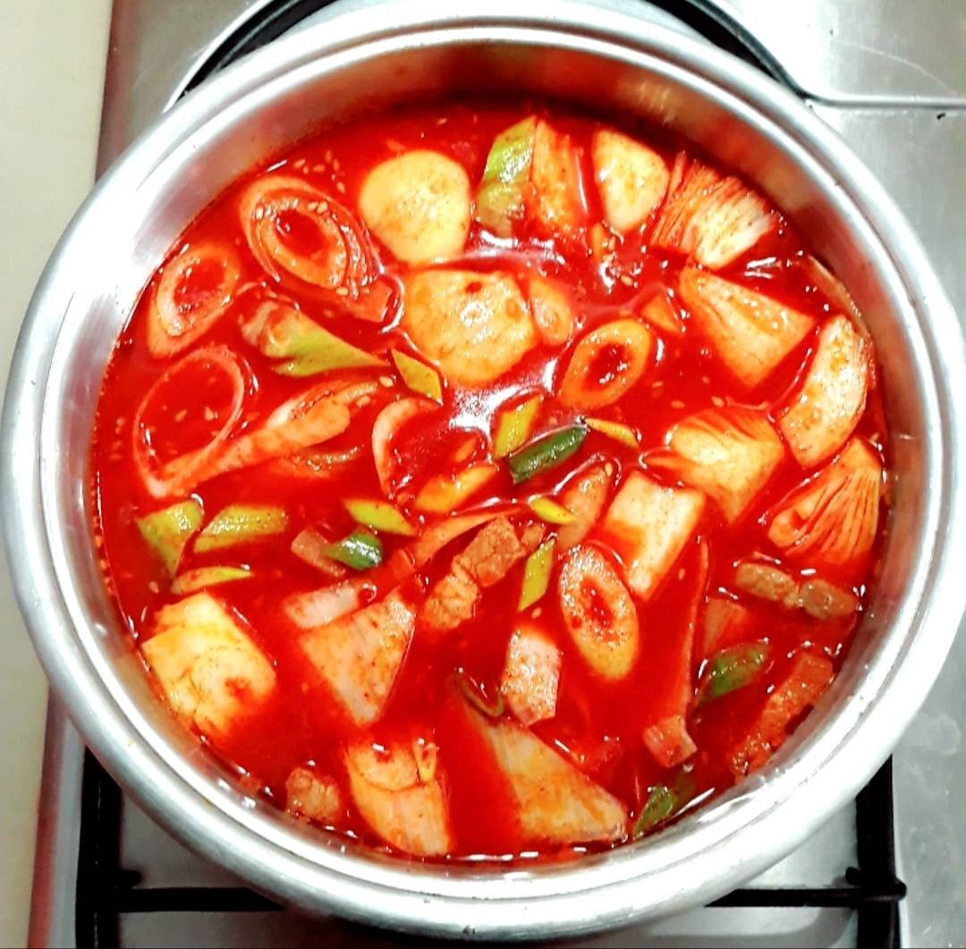 ซุปกิมจิ / กิมชิจิเก /คิมชีจีแก (สูตรนี้รับประกันความอร่อย)