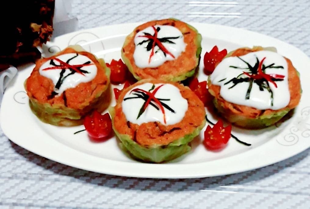 ห่อหมกปลาดอลลี่ในถ้วยกระหล่ำปลี