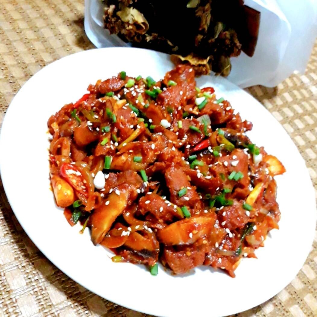 หมูผัดซอสเกาหลี/หมูผัดซอสโคชูจัง (อร่อยจนออปป้าติดใจ)