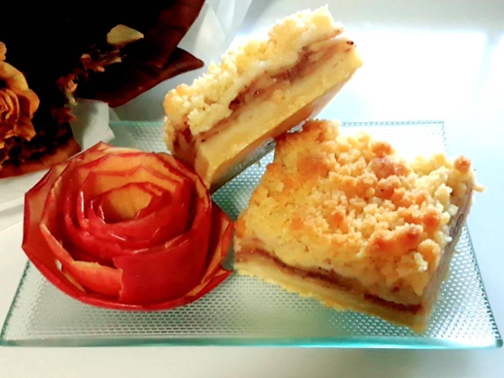 แอปเปิ้ลช็อตเบรดบาร์ Apple Crisp Shortbread Bars/Apple Crisp Bars 