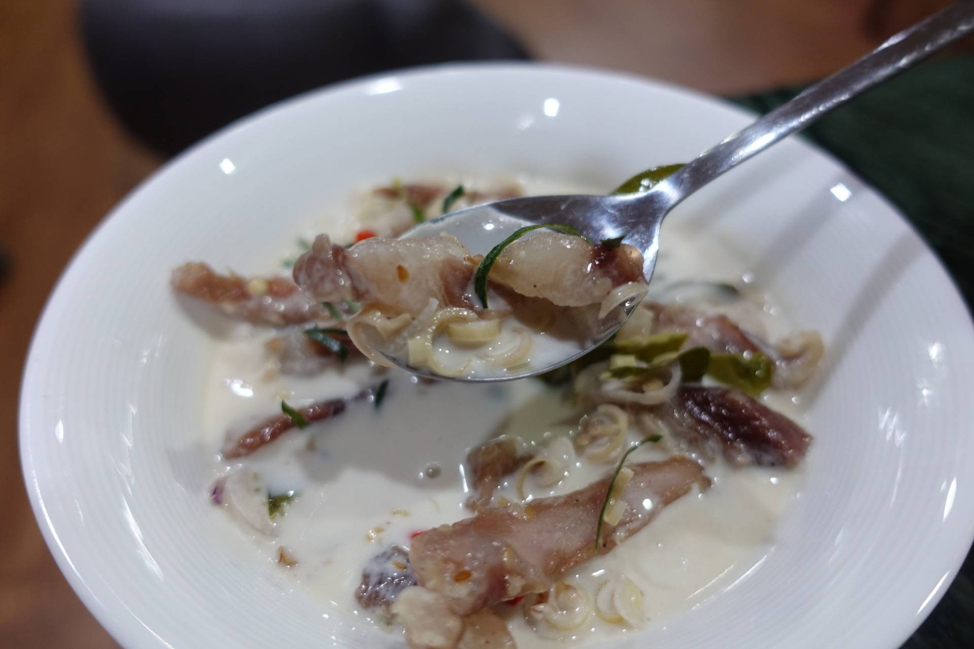 หมูแดดเดียวต้มกะทิ