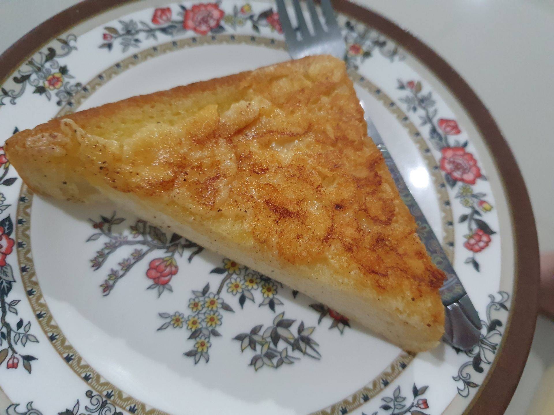 ขนมปังหน้าพาเมซานชีส