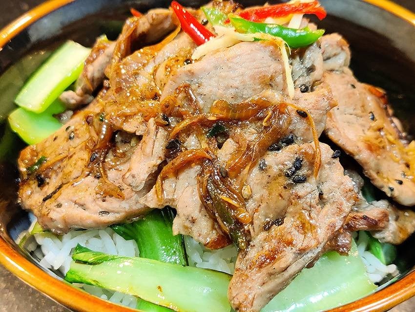 ข้าวหน้าหมู สูตรเสฉวน
