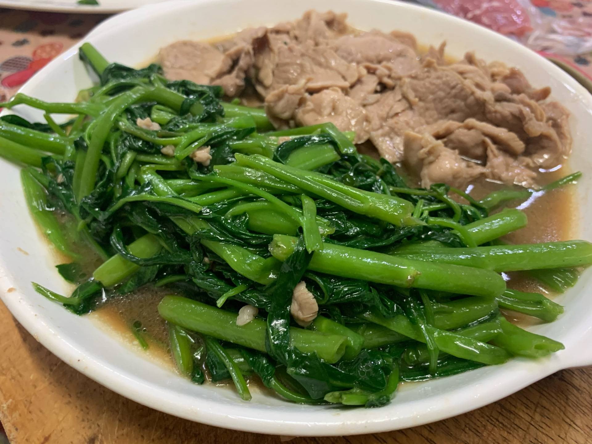 หมูสันในน้ำมันหอย