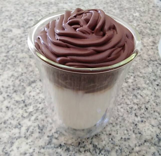 Sugar-Free Chocolate Dalgona / โฟมช็อคโกแลตนมสด ไร้น้ำตาล