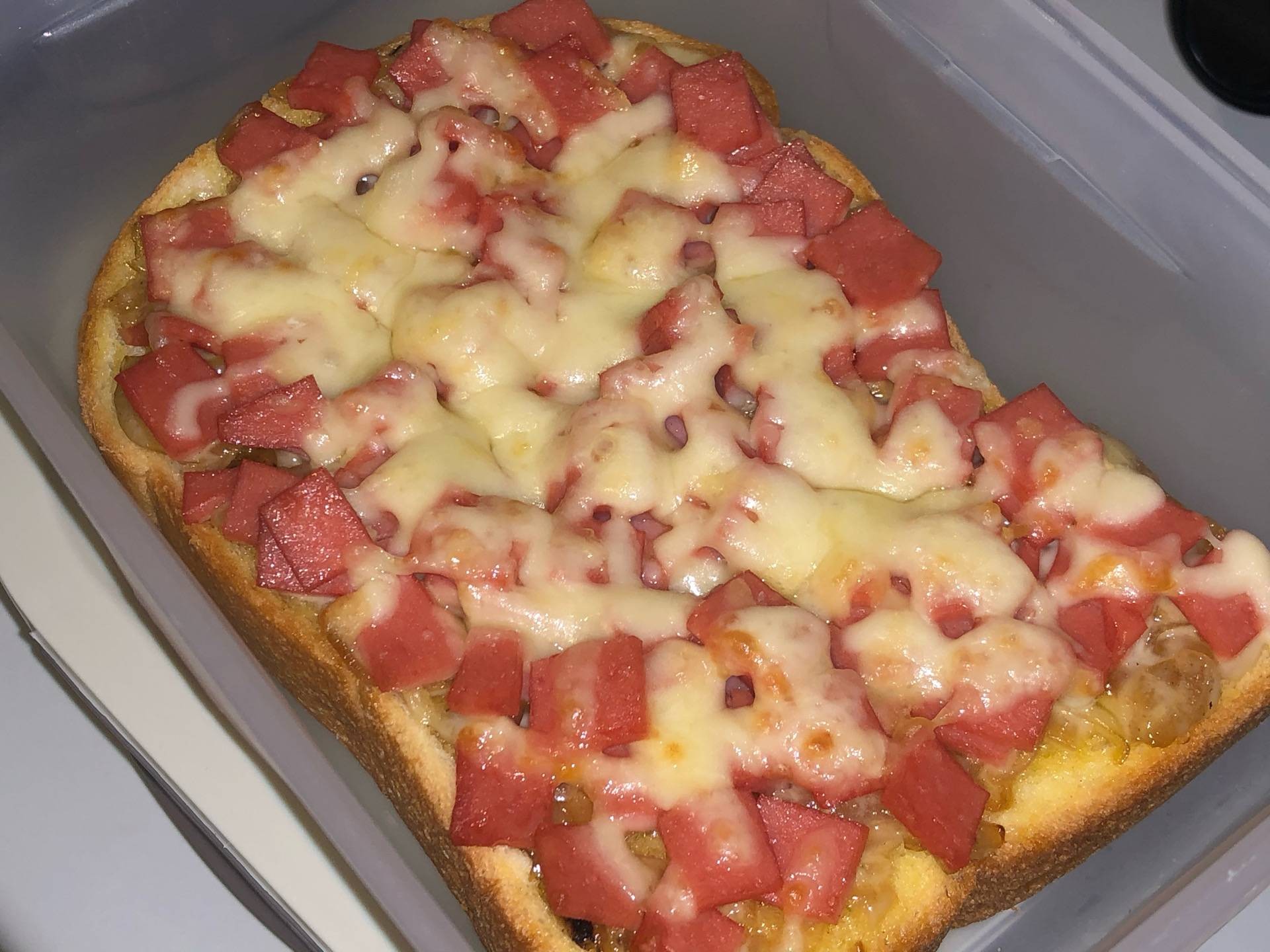 ขนมปังซุปหอมใหญ่โบโลน่าอบชีส 🧀