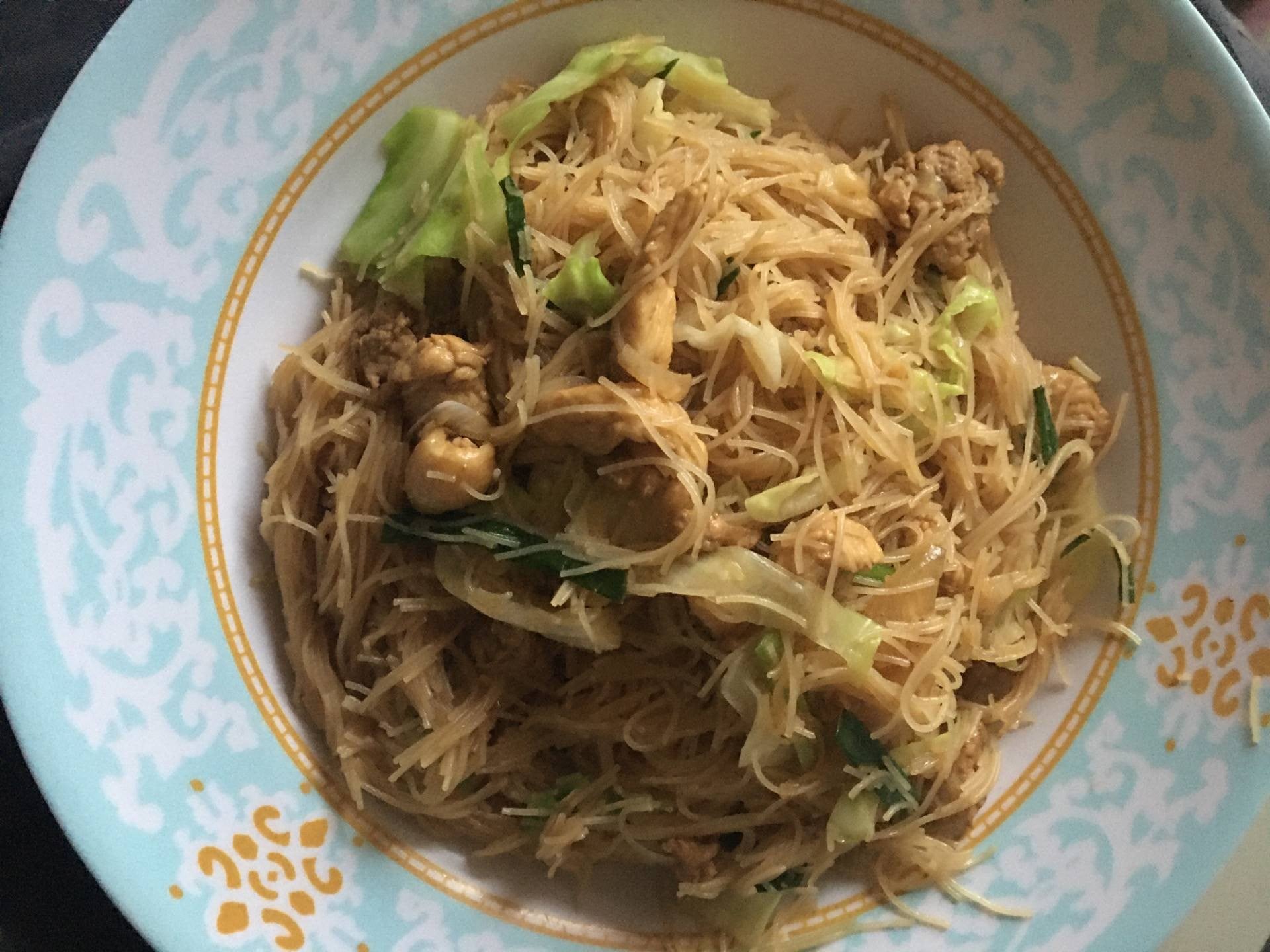 หมี่ขาวผัด