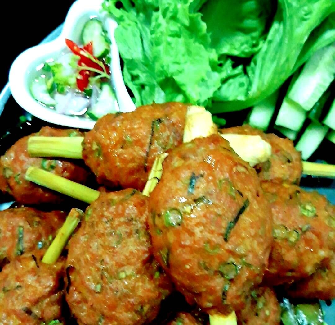 ทอดมันหมูเด้งพันตะไคร้ (แบบอบ)thai spicy pork cake with lemongrass