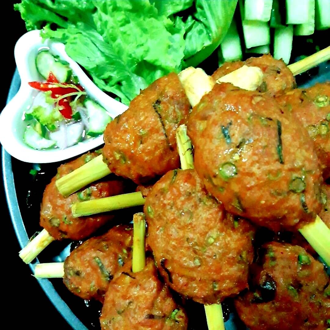 ทอดมันหมูเด้งพันตะไคร้ (แบบอบ)thai spicy pork cake with lemongrass