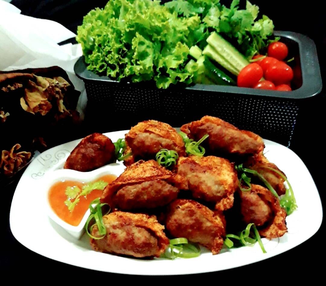 เต้าหู้ทอด(เต้าหู้พัฟ)ยัดไส้เนื้อหมูบด