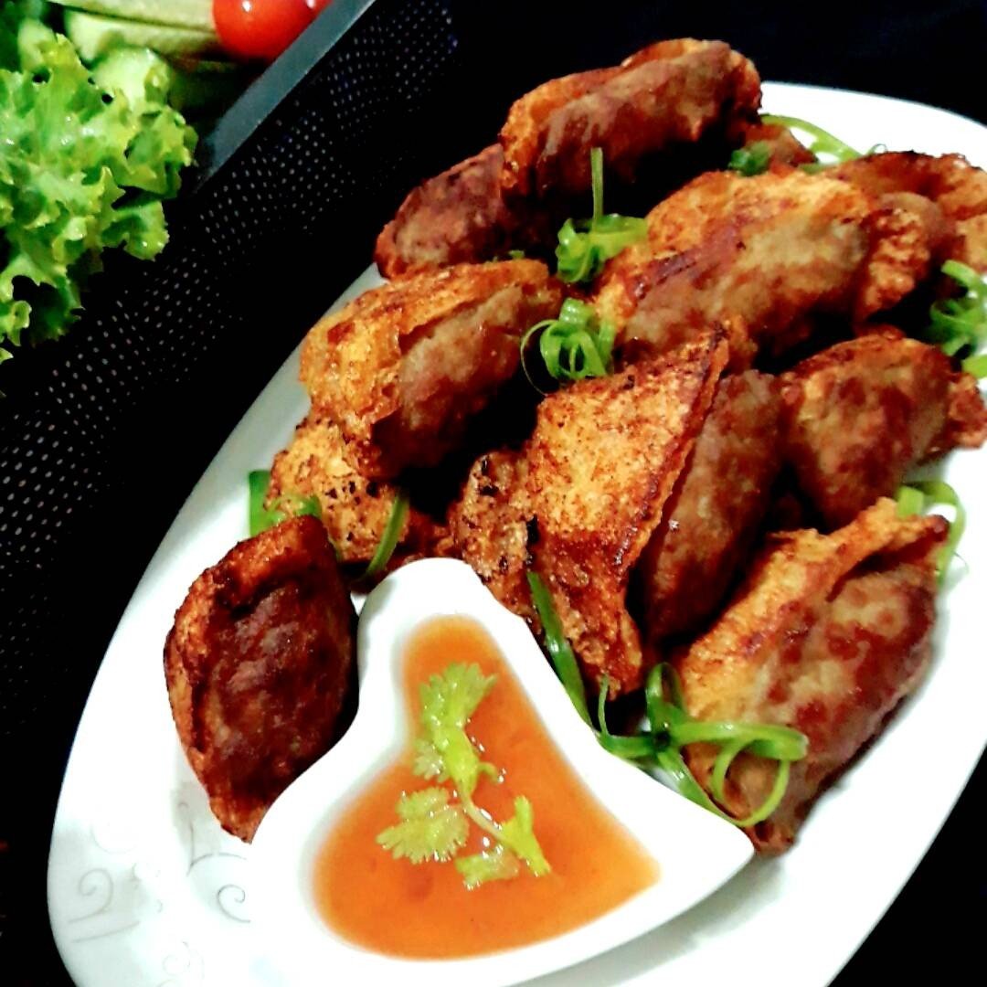 เต้าหู้ทอด(เต้าหู้พัฟ)ยัดไส้เนื้อหมูบด