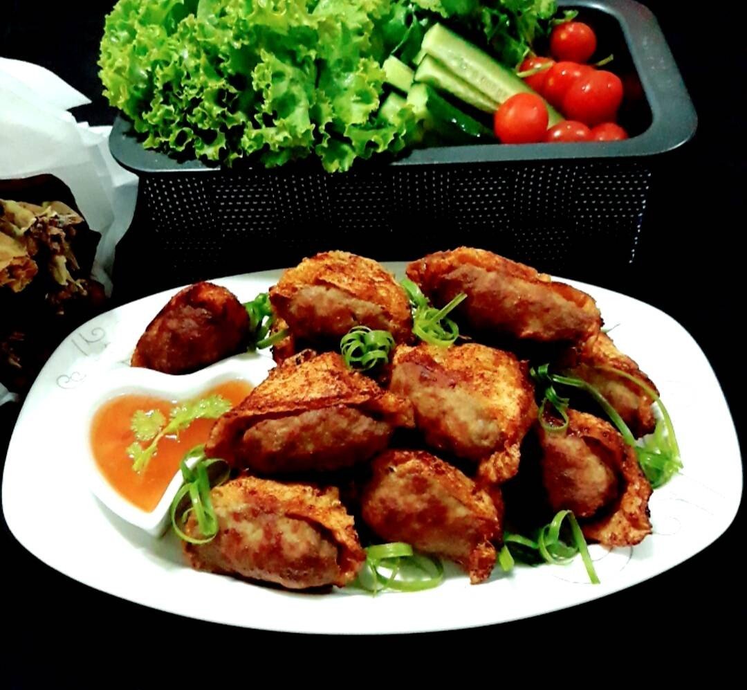 เต้าหู้ทอด(เต้าหู้พัฟ)ยัดไส้เนื้อหมูบด