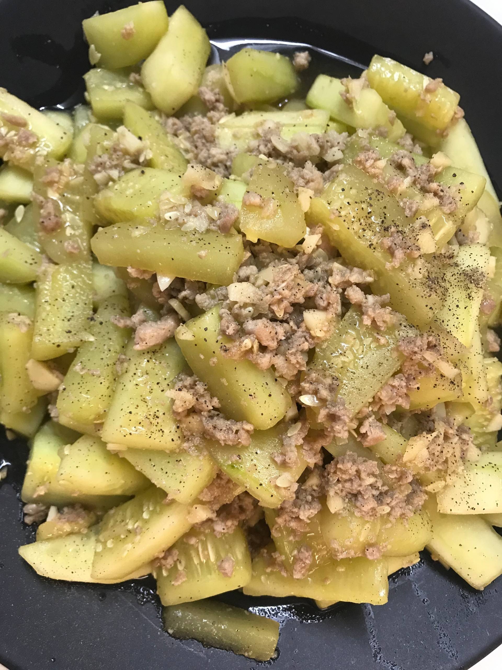 แตงร้านผัดหมูสับ 