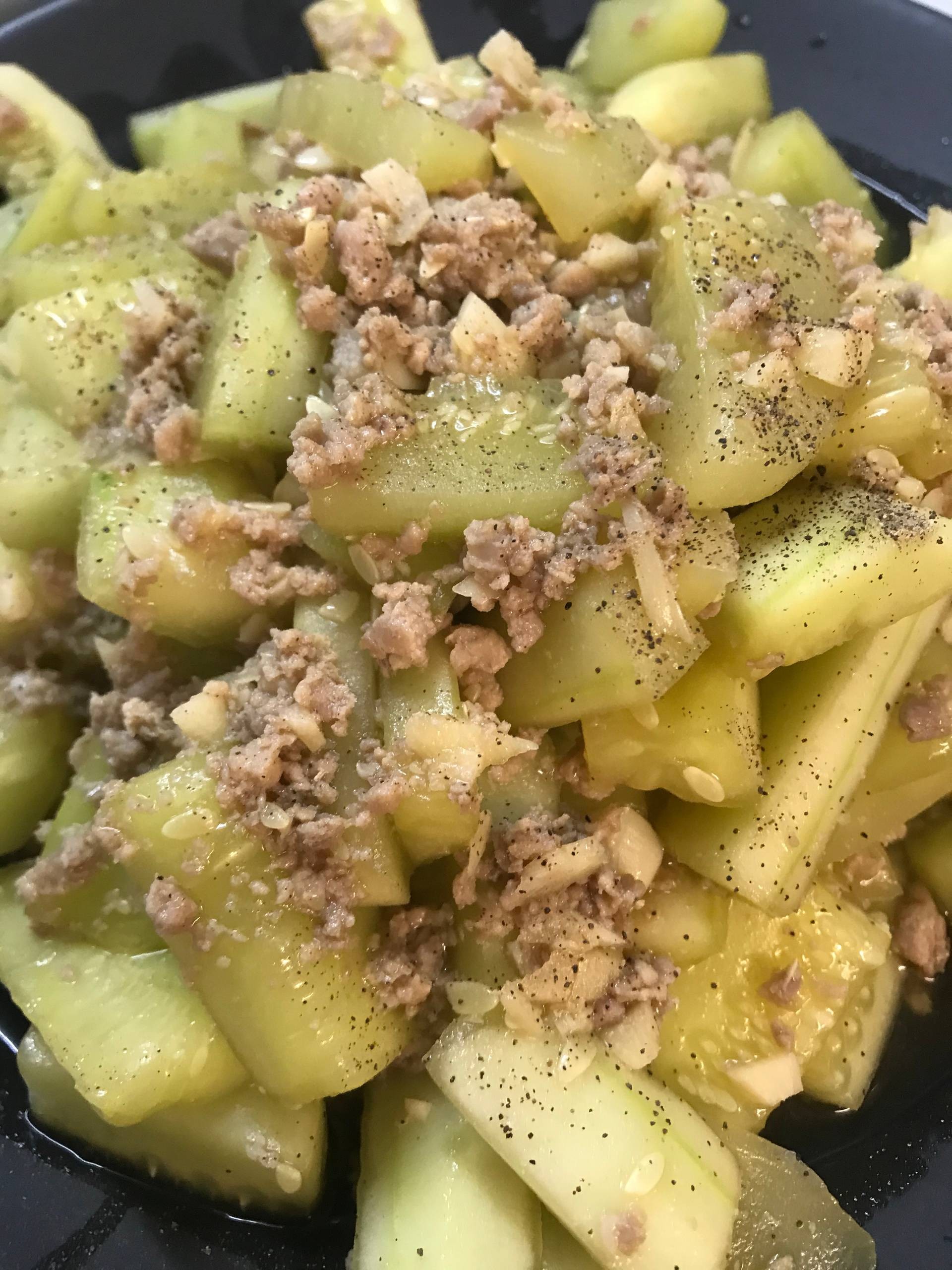 แตงร้านผัดหมูสับ 