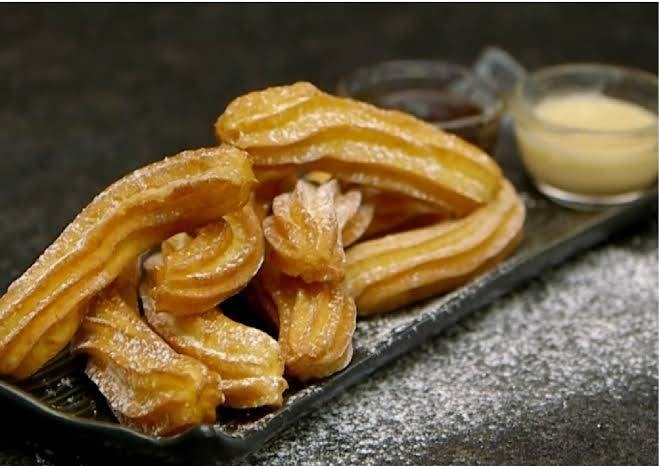 Churros หรือ ปาท่องโก๋สเปน