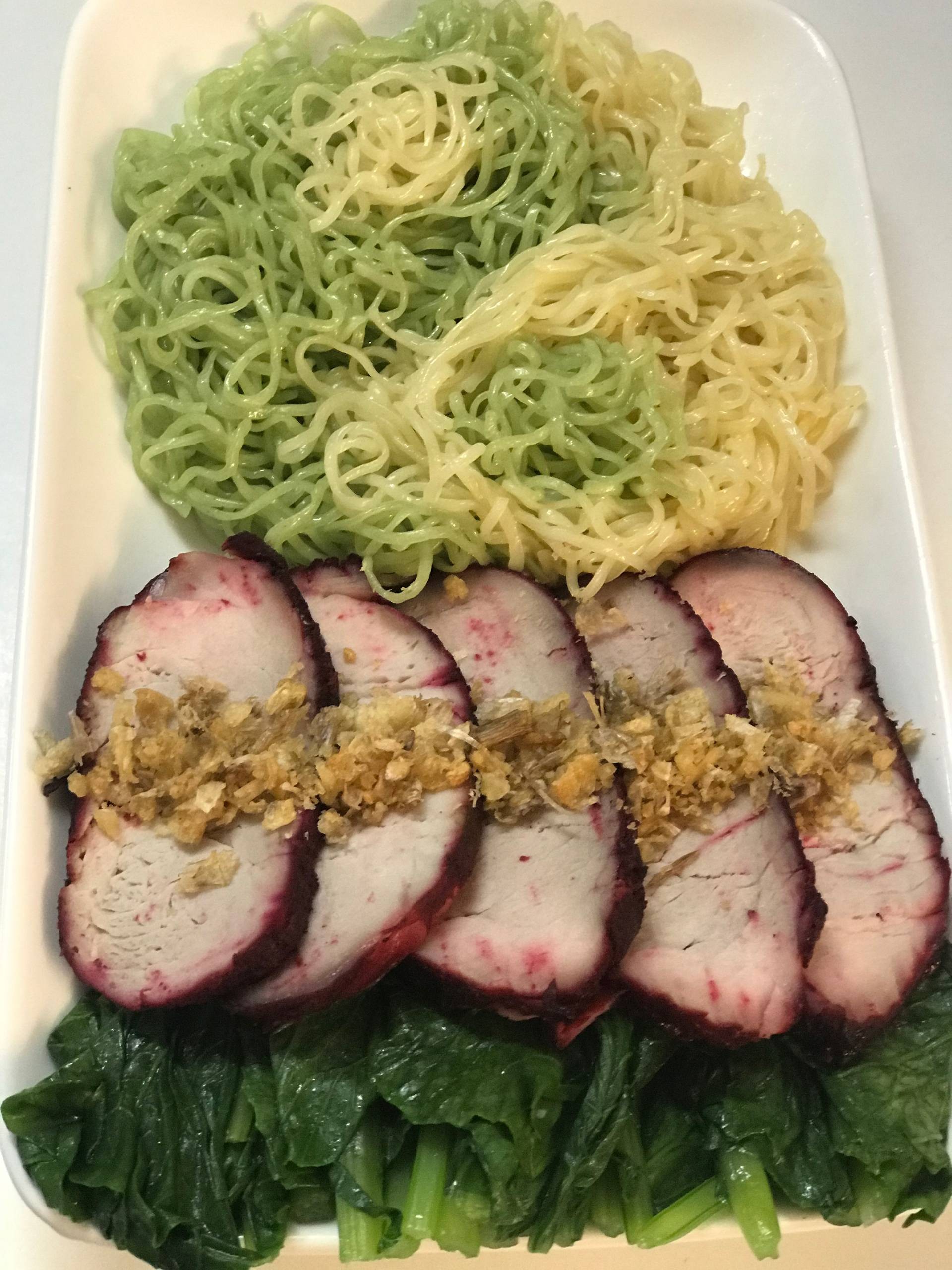 บะหมี่หมูแดงอบน้ำผึ้ง