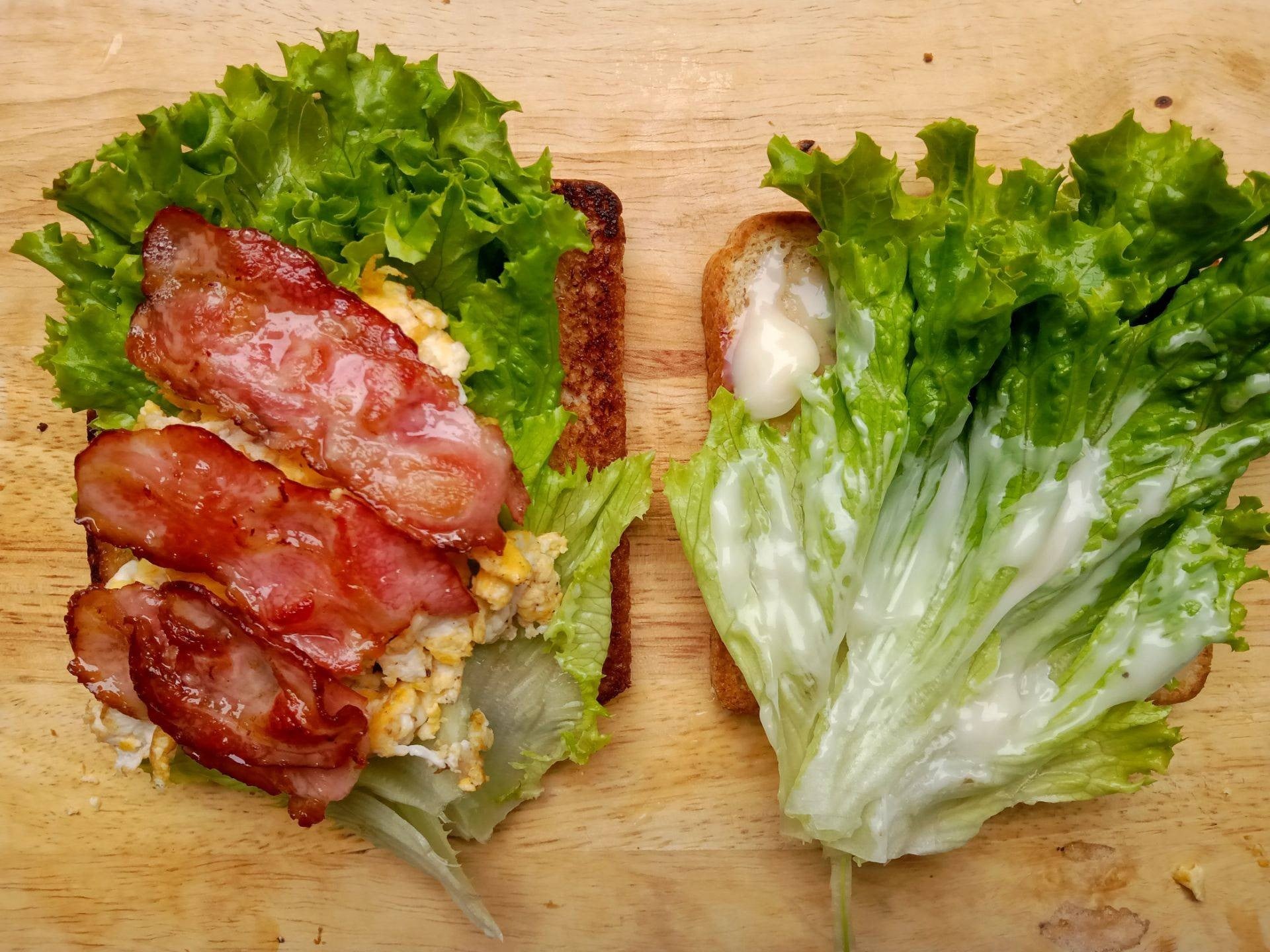 ไข่คนเบคอนแซนวิช