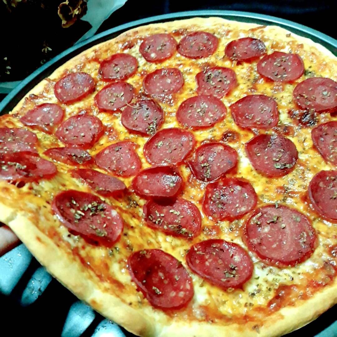 สูตรแป้งพิซซ่าบางกรอบ ( ถาดใหญ่ 2 ถาด) Homemade Thin Crust Pizza Dough
