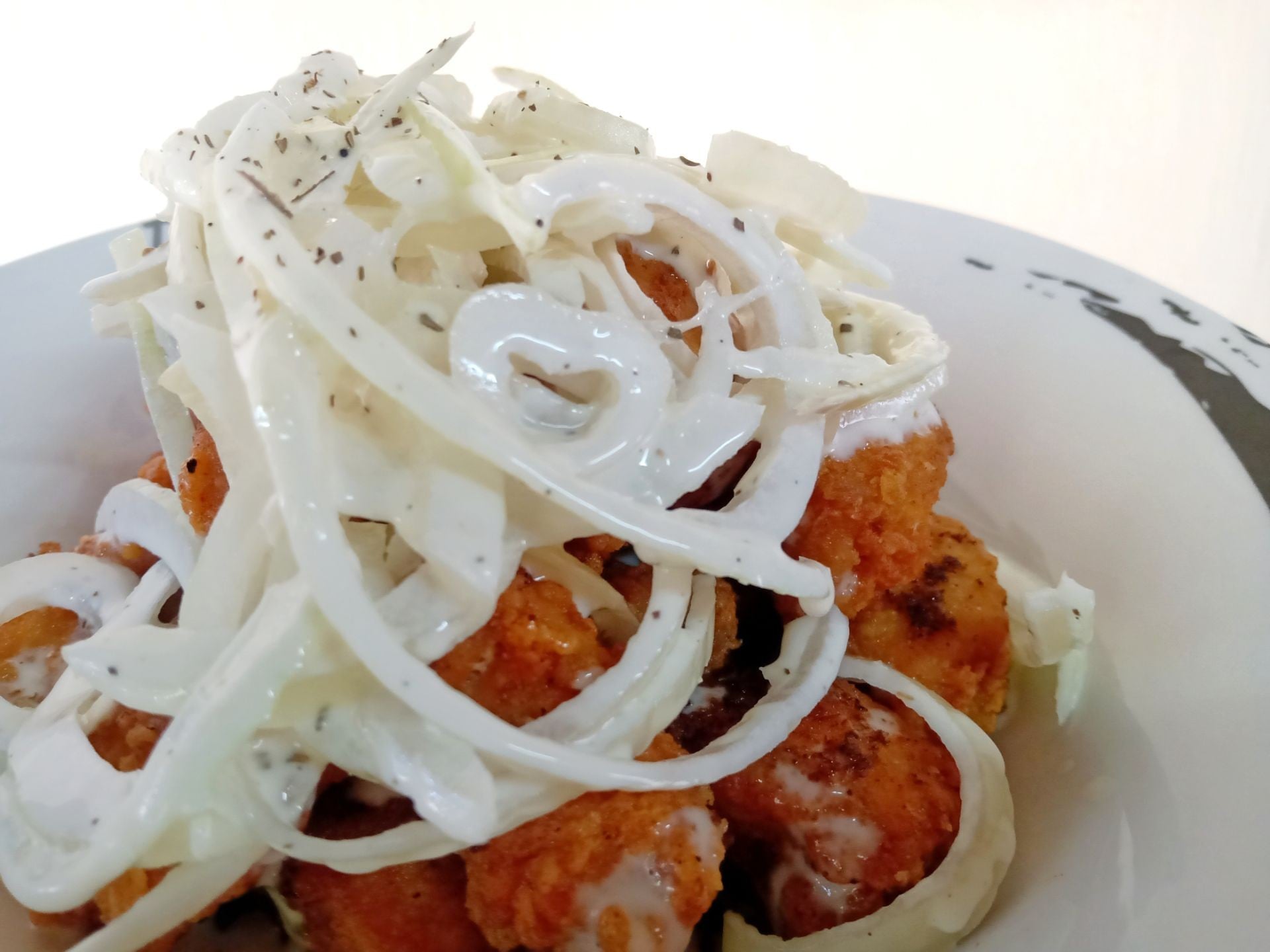 Snow Onion Chicken ,, ไก่ทอดซอสหัวหอม 🧅