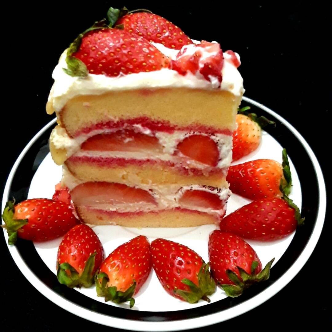 สตอเบอรี่🍓ช็อตเค้ก🍓(เค้กนุ่ม หวานน้อย) strawberry 🍓shortcake cake🍓