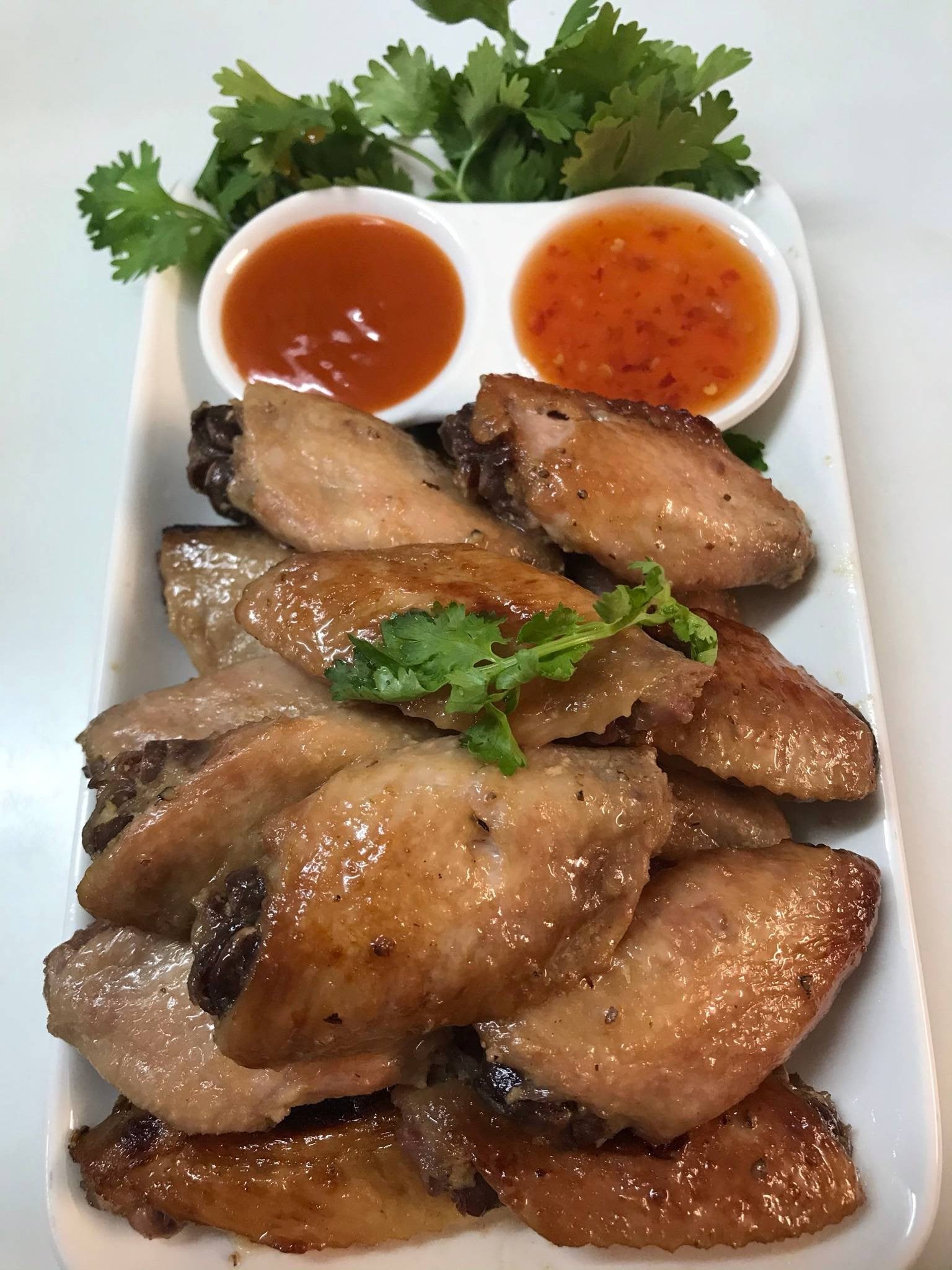ปีกกลางไก่อบน้ำผึ้ง 