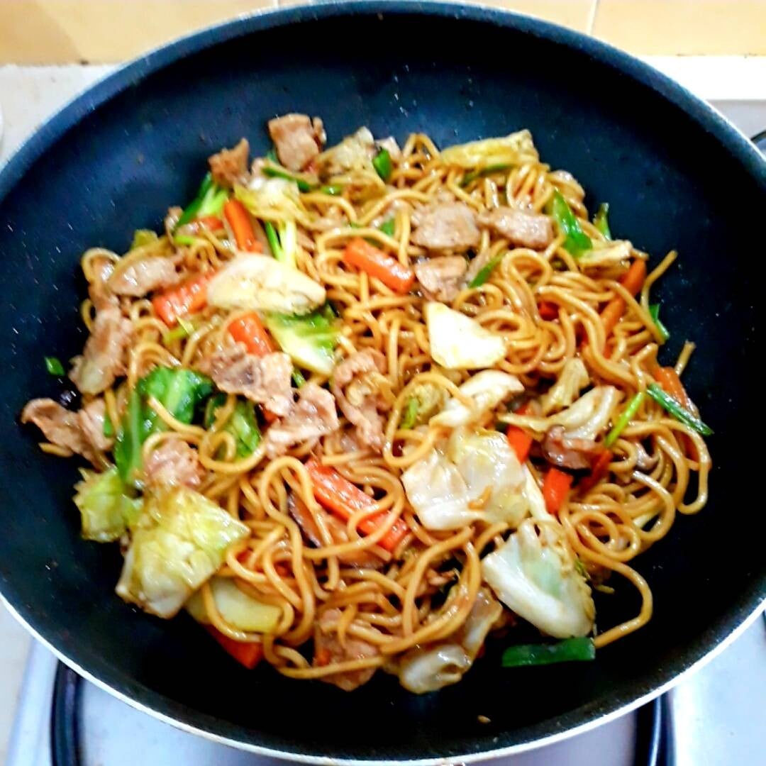 ผัดยากิโซบะ ( สไตล์เรา 😁 คนไทยทำ คนไทยทาน 😁)