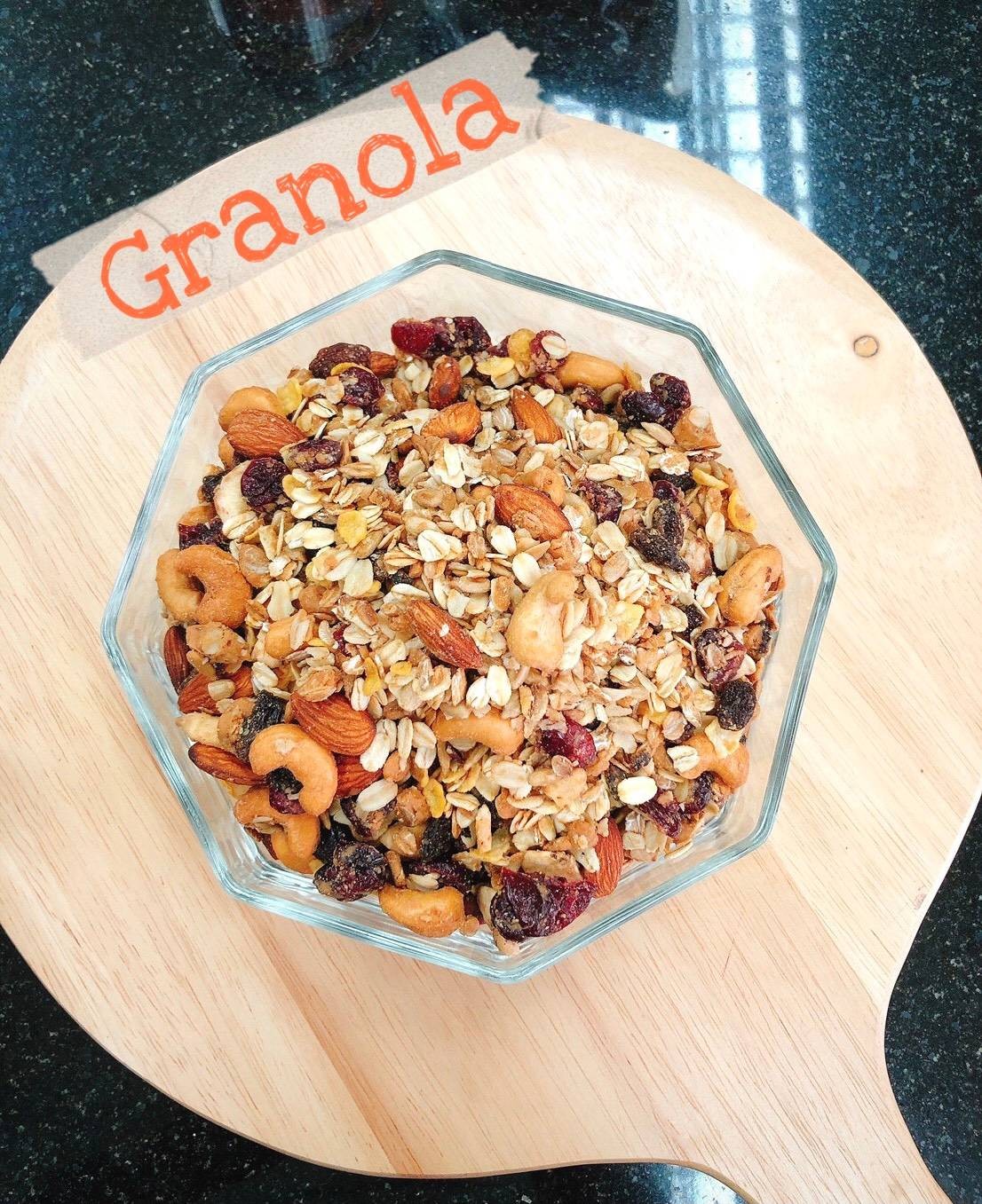 กราโนล่า (Granola) อร่อย ทำงาย ง่าย คุณก็ทำได้