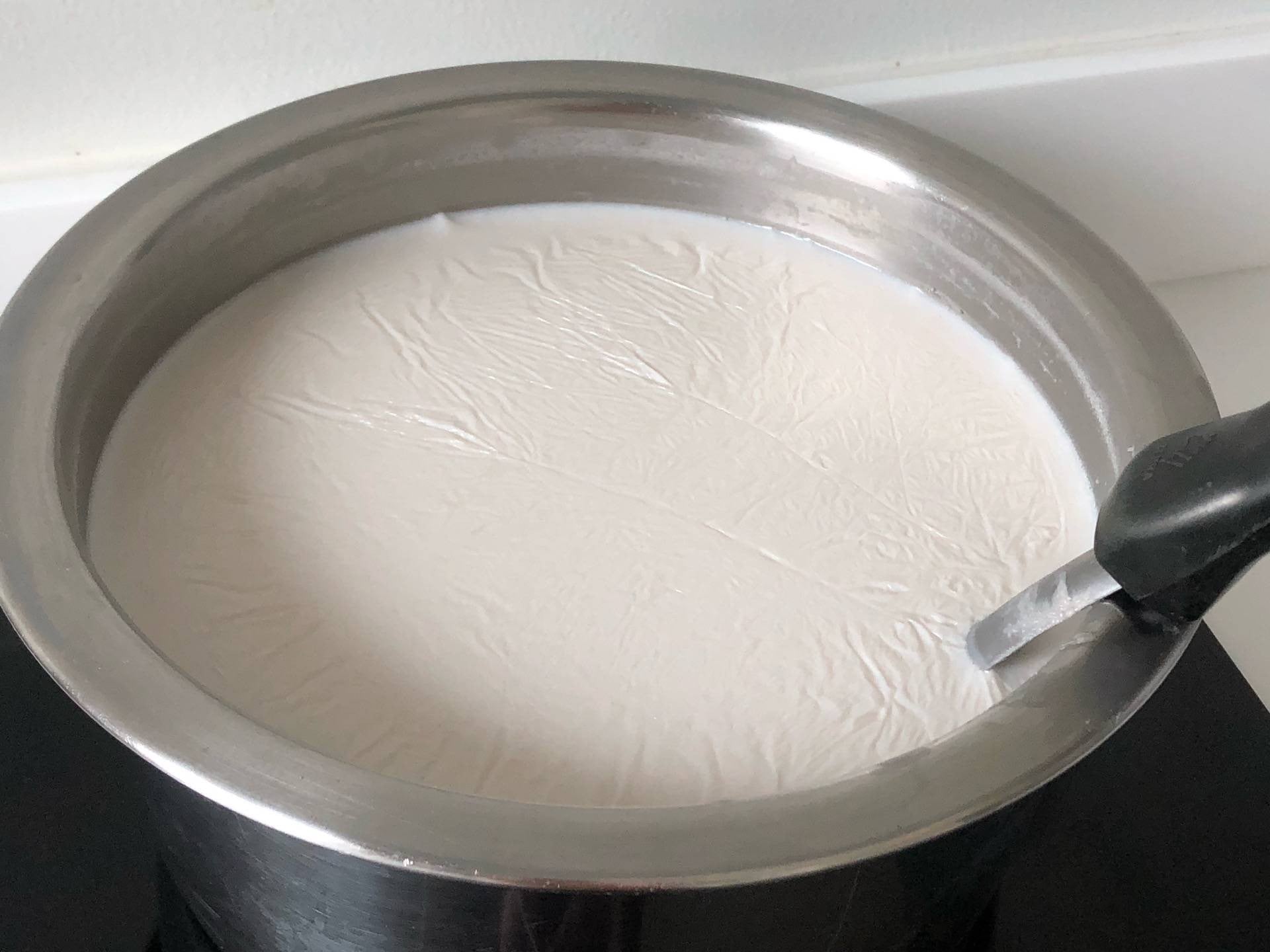 นมถั่วลิสง 🥜