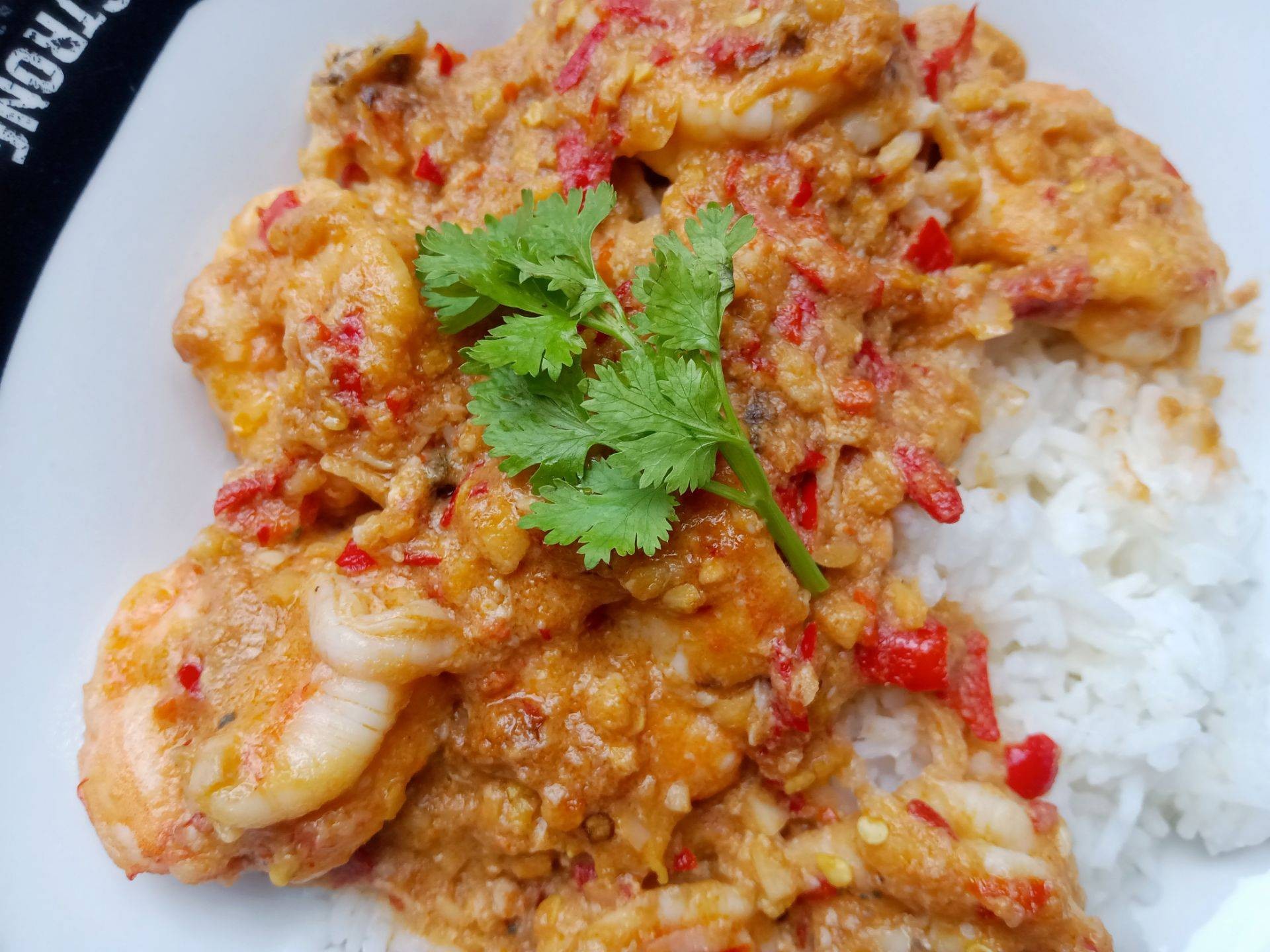 กุ้งผัดมันกุ้งพริกกระเทียม