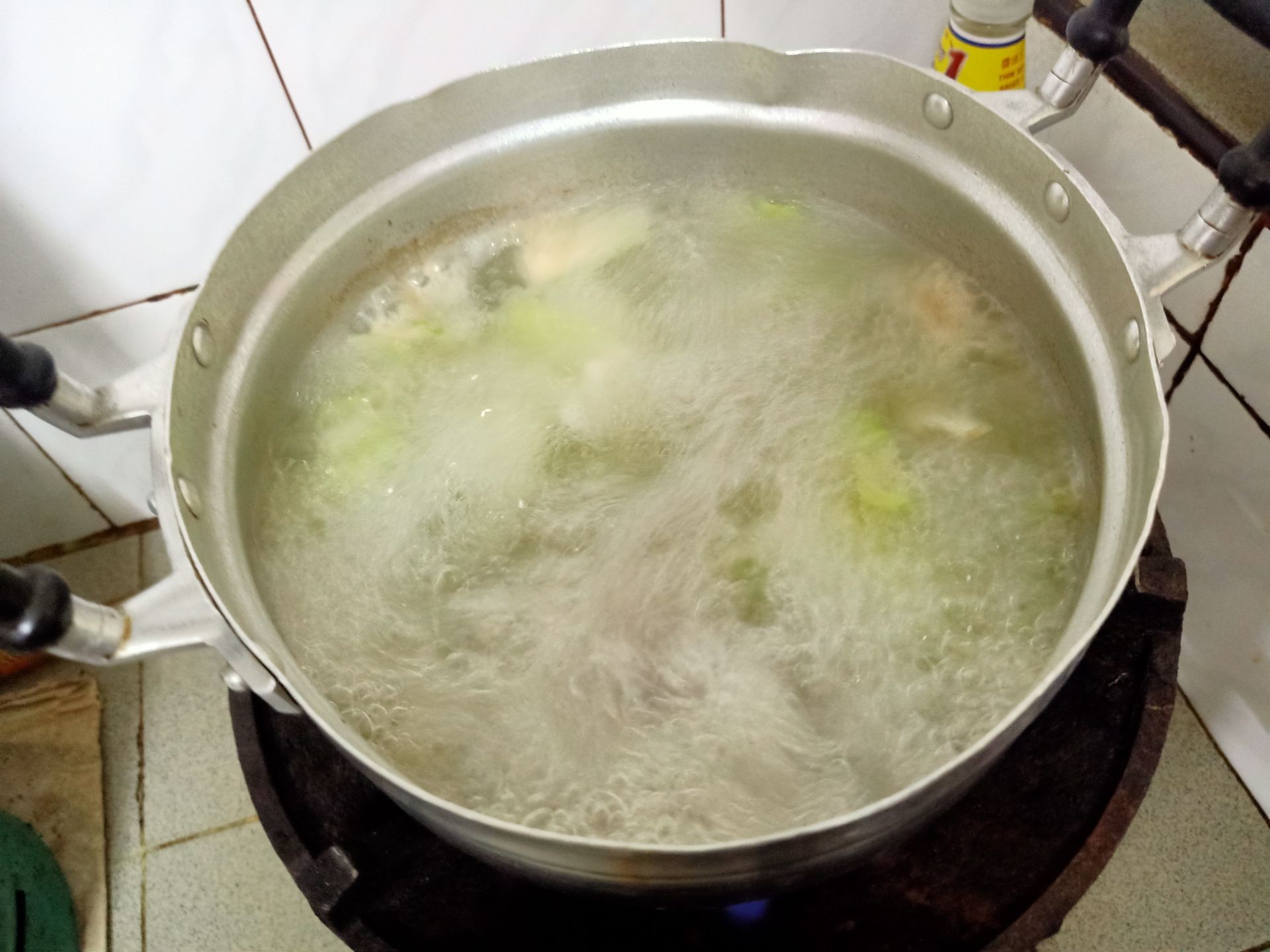 ข้าวต้มผักกาดขาวกระดูกหมู