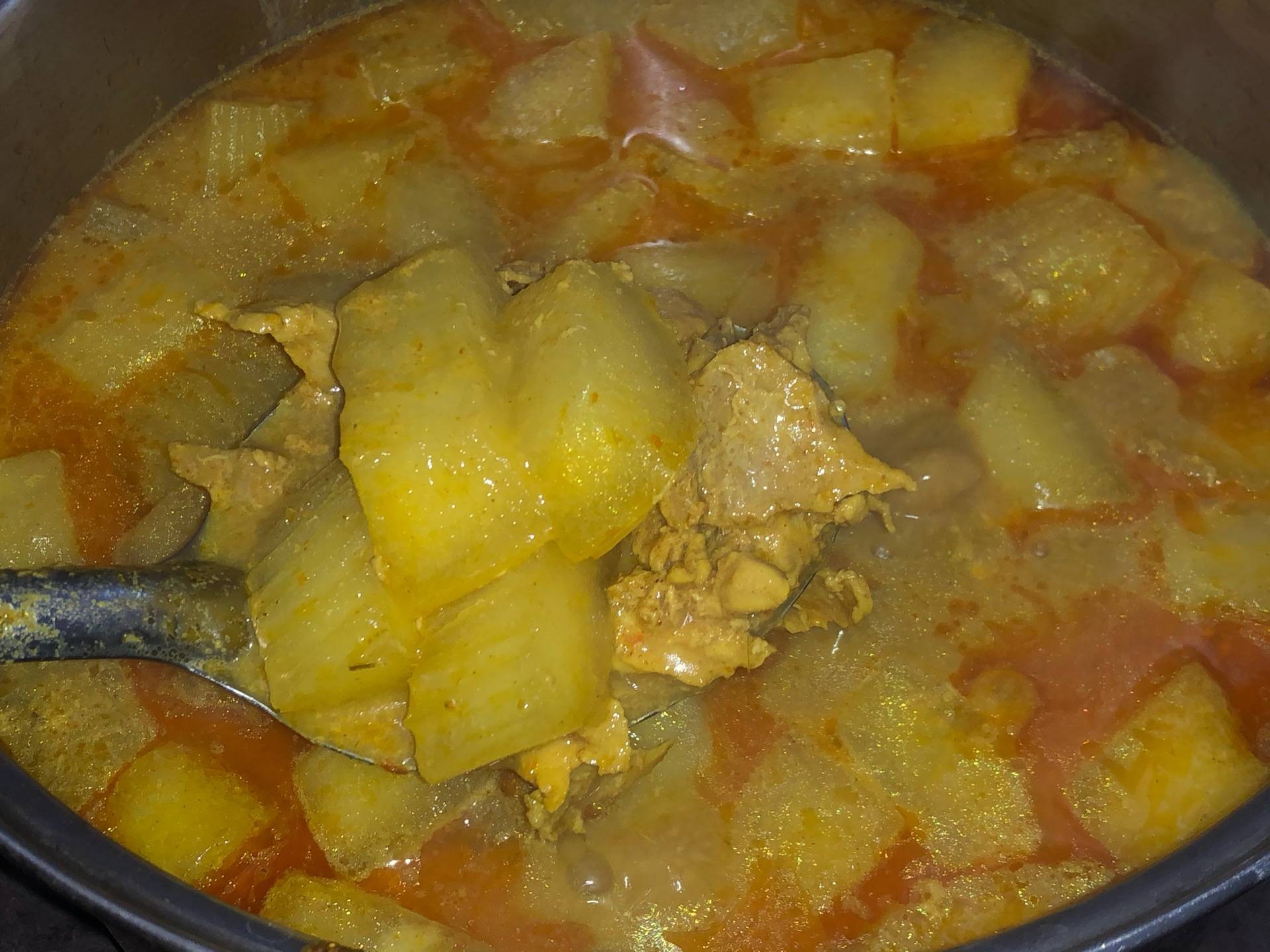 แกงกะหรี่หมูฟักเขียว