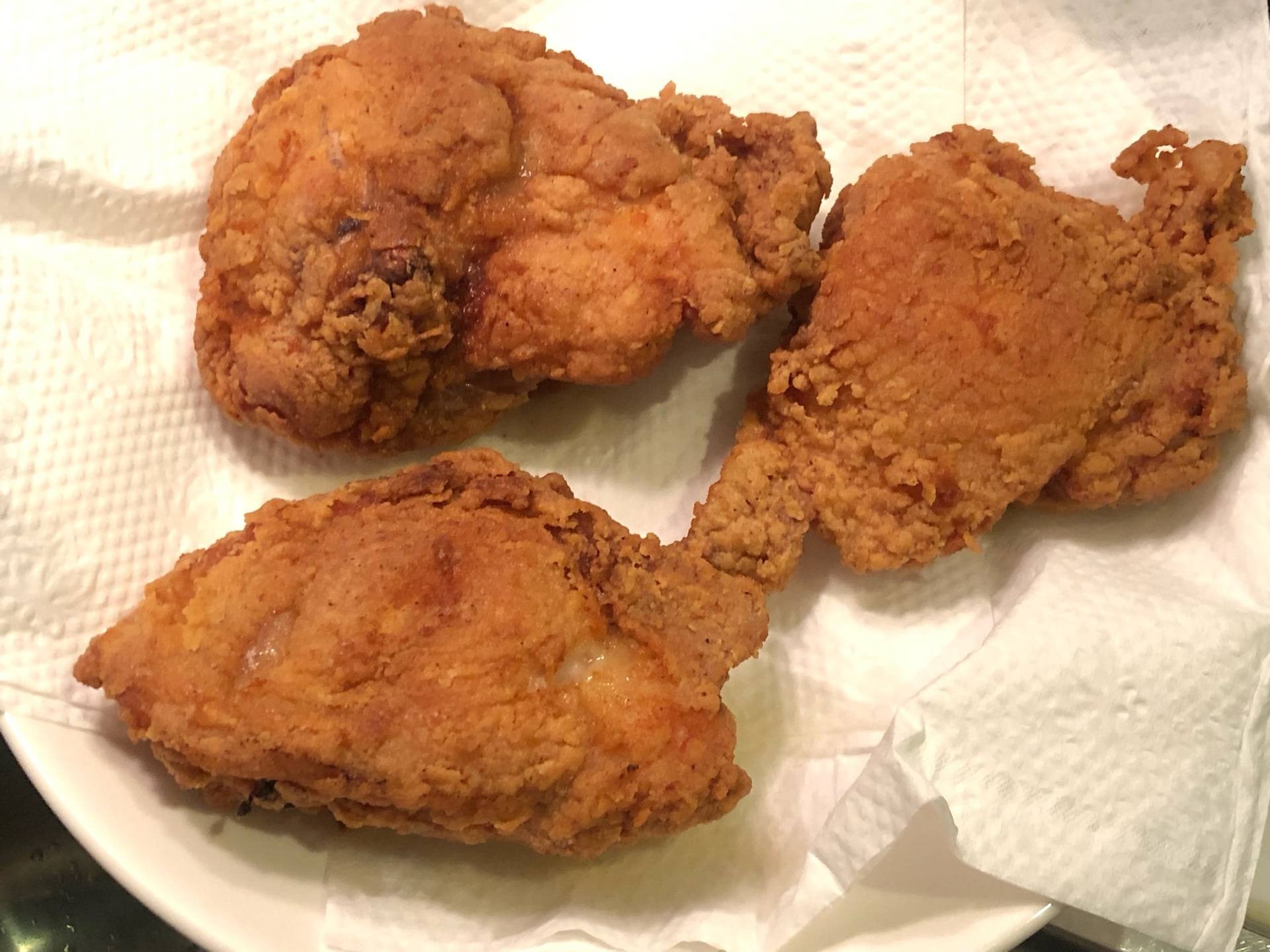 สะโพกไก่กรอบสไปซี่