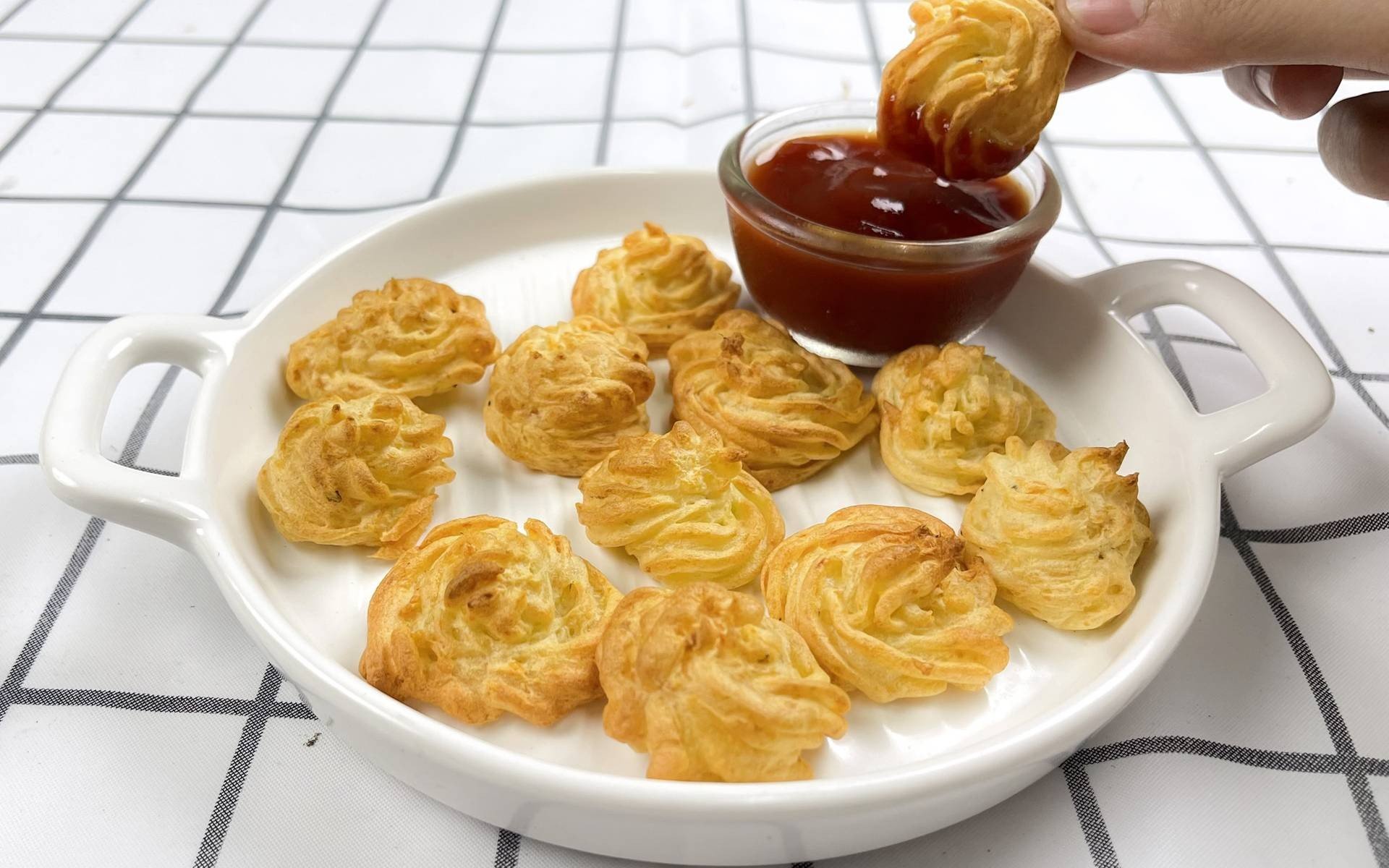 มันฝรั่งทอดกรอบ แบบใหม่ [ Philips Airfryer ] 