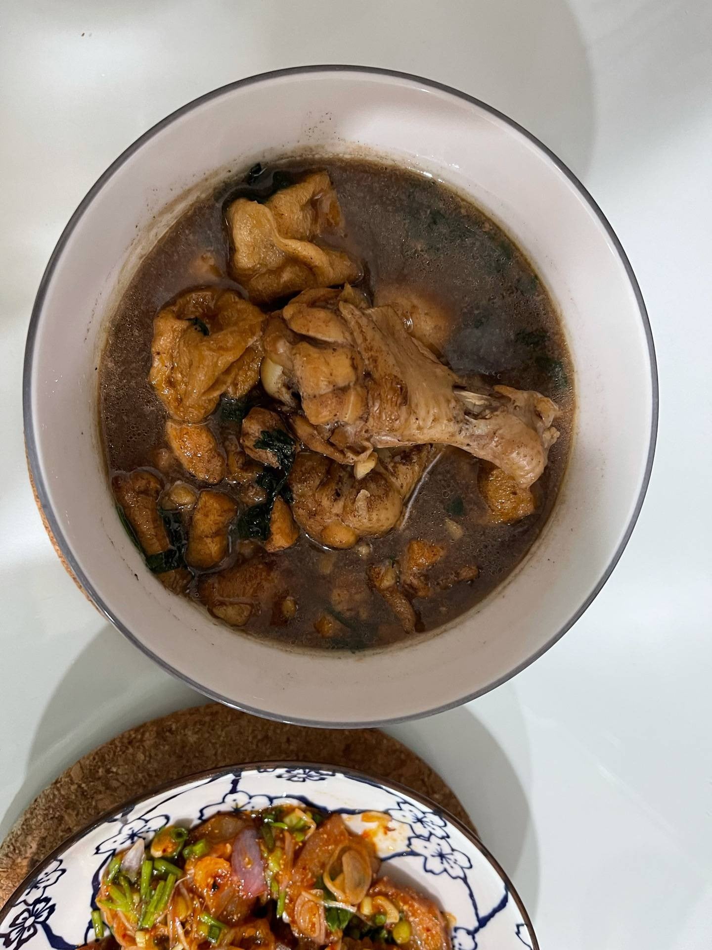 พะโล้ น่องไก่