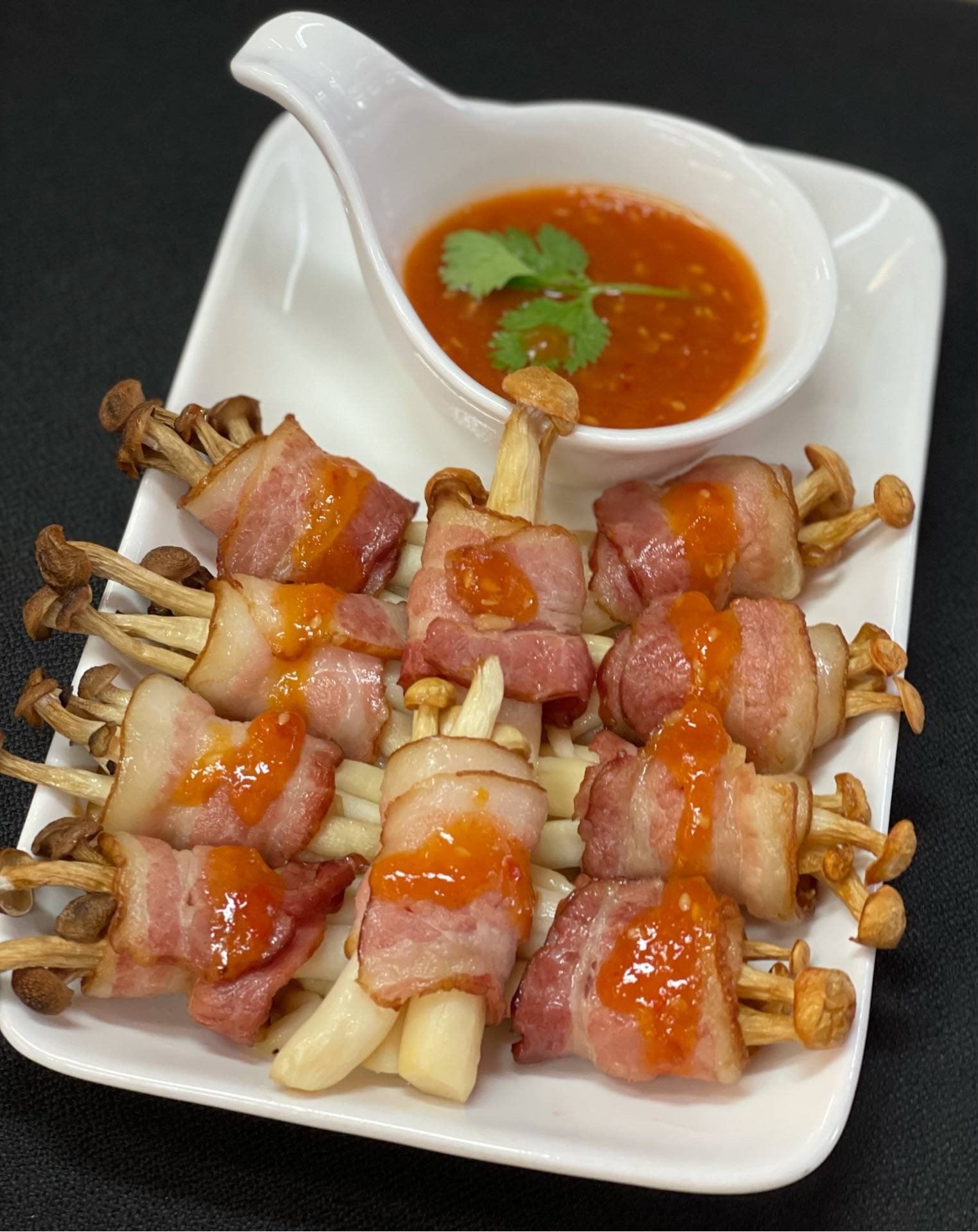 เห็ดหิมะพันเบคอน สูตรหม้อทอดไร้น้ำมัน