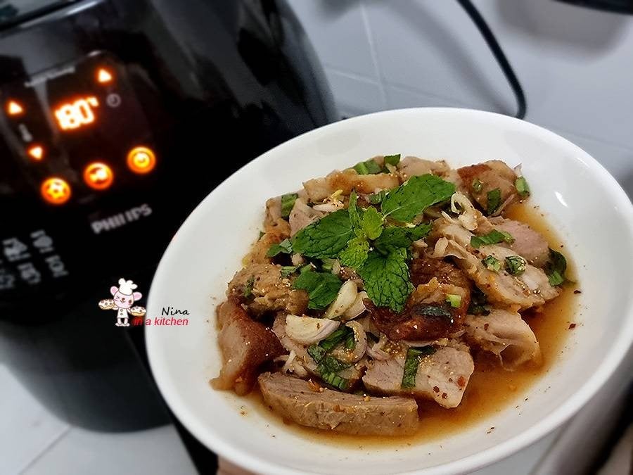 [Philips Airfryer] น้ำตกคอหมูย่าง