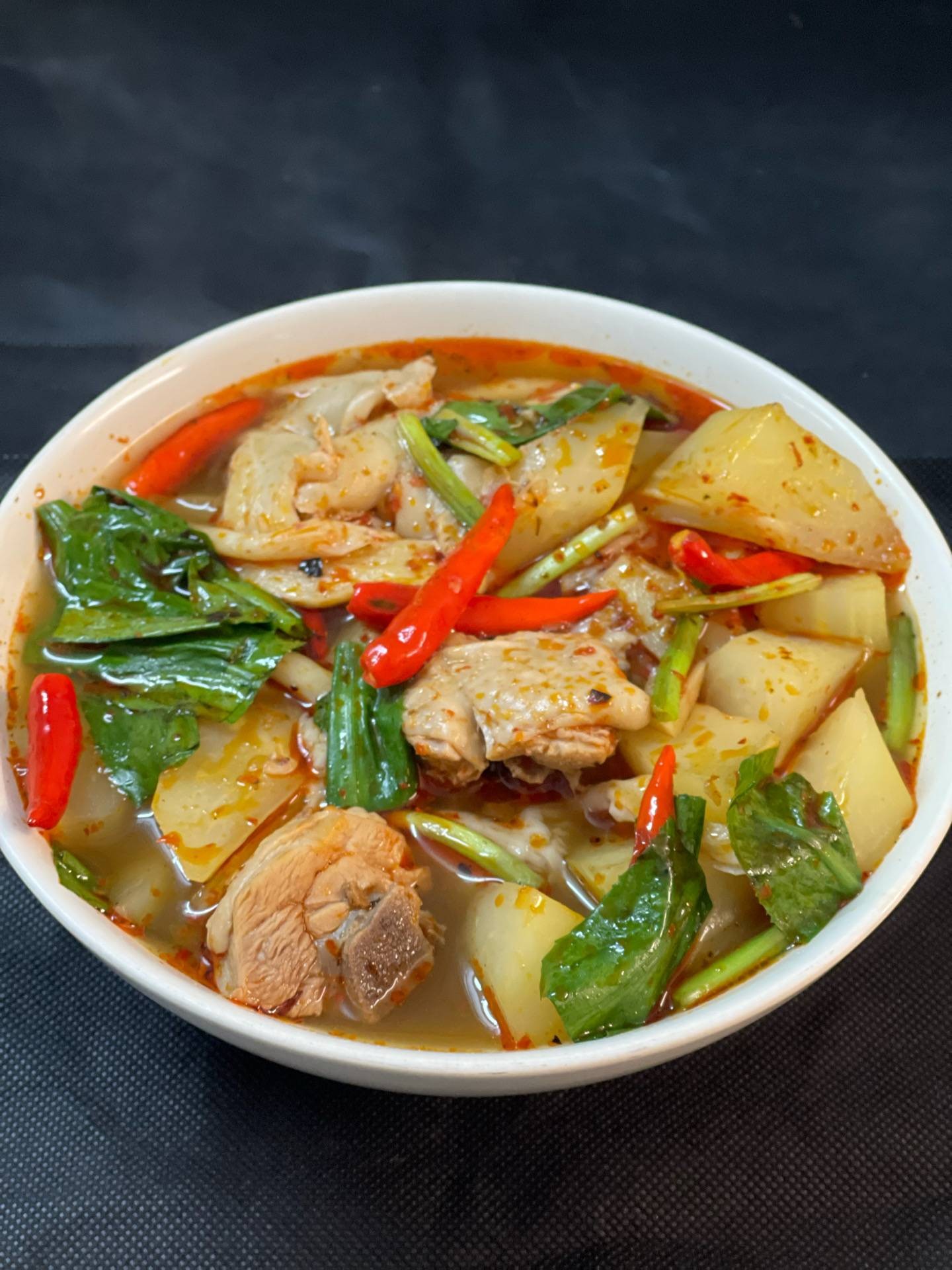 แกงเมืองไก่ใส่มะละกอ เห็ดนางฟ้า