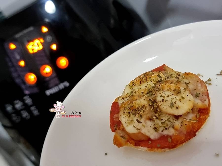 [Philips Airfryer] มินิพิซซ่าขนมปัง